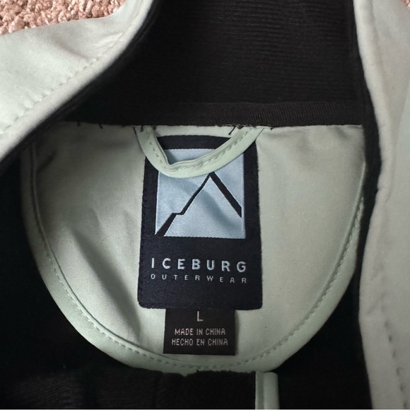 Iceburg Women’s Ice‎ Blue Softshell Winter Rain Jacket Size Large - Picture 3 of 10